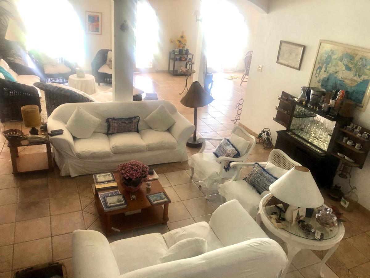 Villa Saint Tropez Cabo Frio Exterior photo