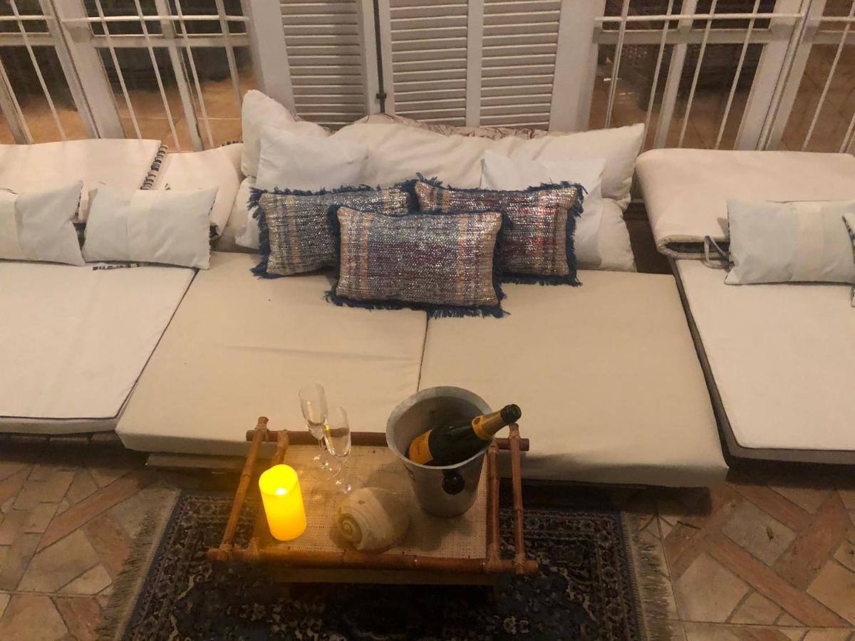 Villa Saint Tropez Cabo Frio Exterior photo