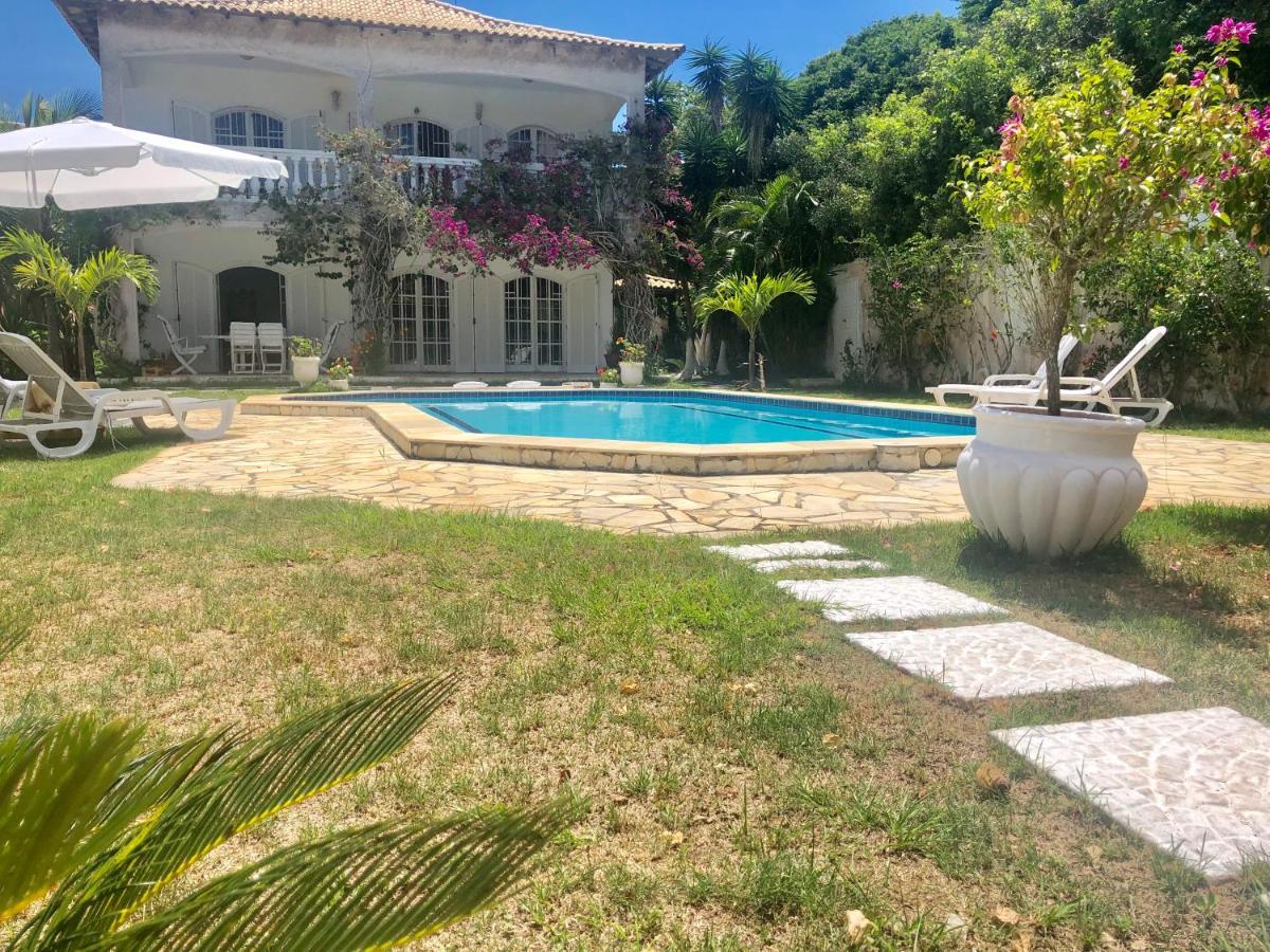 Villa Saint Tropez Cabo Frio Exterior photo